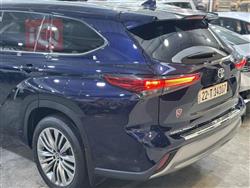 تۆیۆتا هایلاندەر